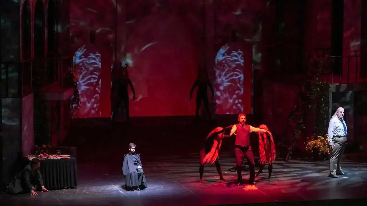 Mozart’ın En Tartışmalı Karakteri Antalya’da Sahneye Damga Vurdu 2